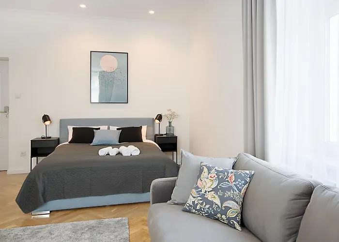 Apartment Wanderlust *