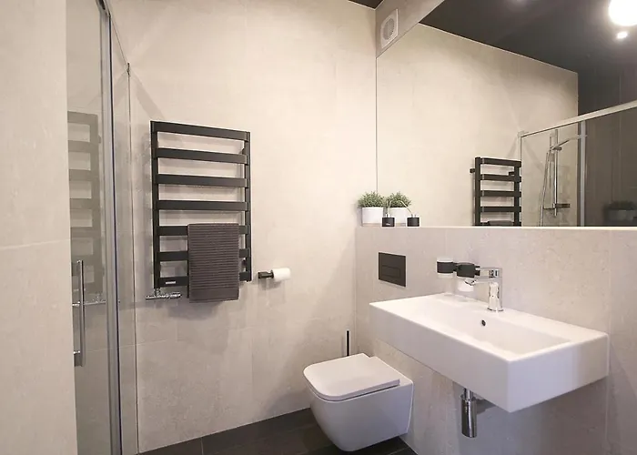 Apartment Wanderlust *