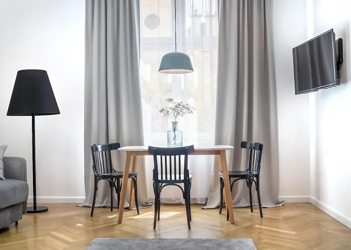 Wanderlust Apartment *